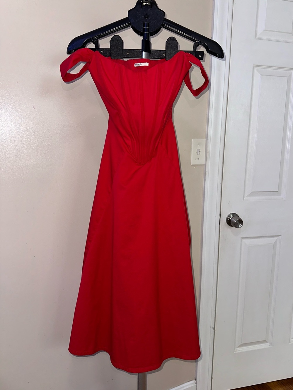 HOUSE OF CB Saira Scarlet Midi Sundress Red S